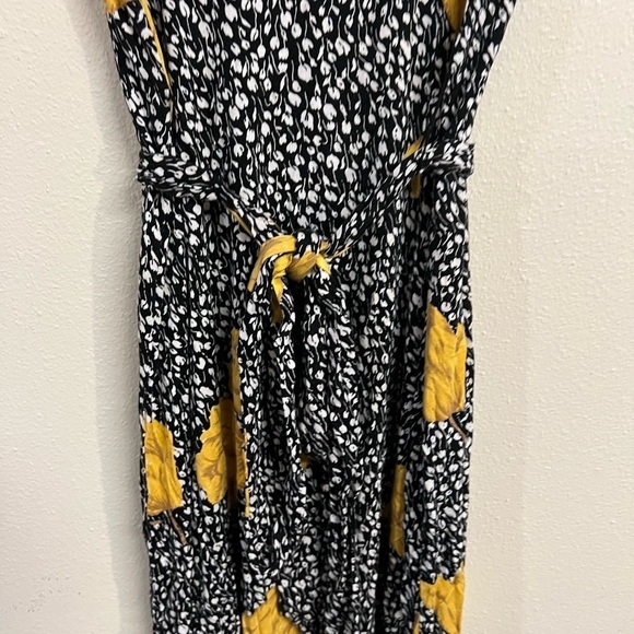 Modcloth Black Yellow Floral Sleeveless Tie Front Mini Dress M - Picture 5 of 8
